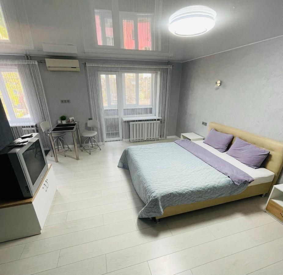 Apartcenter Апартаменты Lux В Центре Ярослава Мудрого クルィヴィーイ・リーフ エクステリア 写真